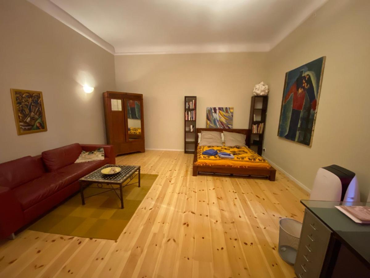 Fewo Gruene Mommsenstrasse - Bei Becker Klingeln Διαμέρισμα Βερολίνο Εξωτερικό φωτογραφία