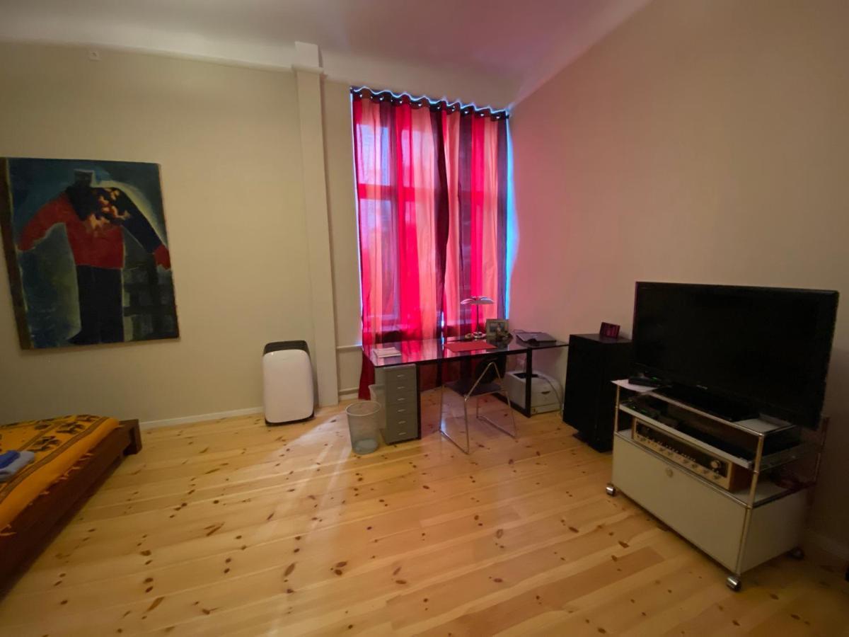 Fewo Gruene Mommsenstrasse - Bei Becker Klingeln Διαμέρισμα Βερολίνο Εξωτερικό φωτογραφία